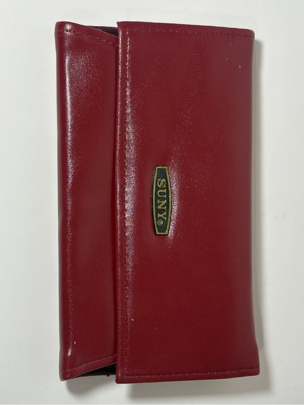 Red SUNY Vintage-Style Wallet – Snap Closure & Zipper Pocket